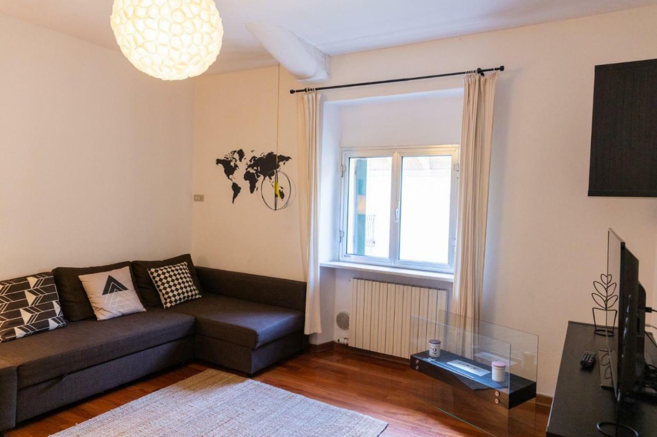 Domus Verona - Accogliente Residenza Rocchetto A 25Mt Da Piazza Erbe 외부 사진