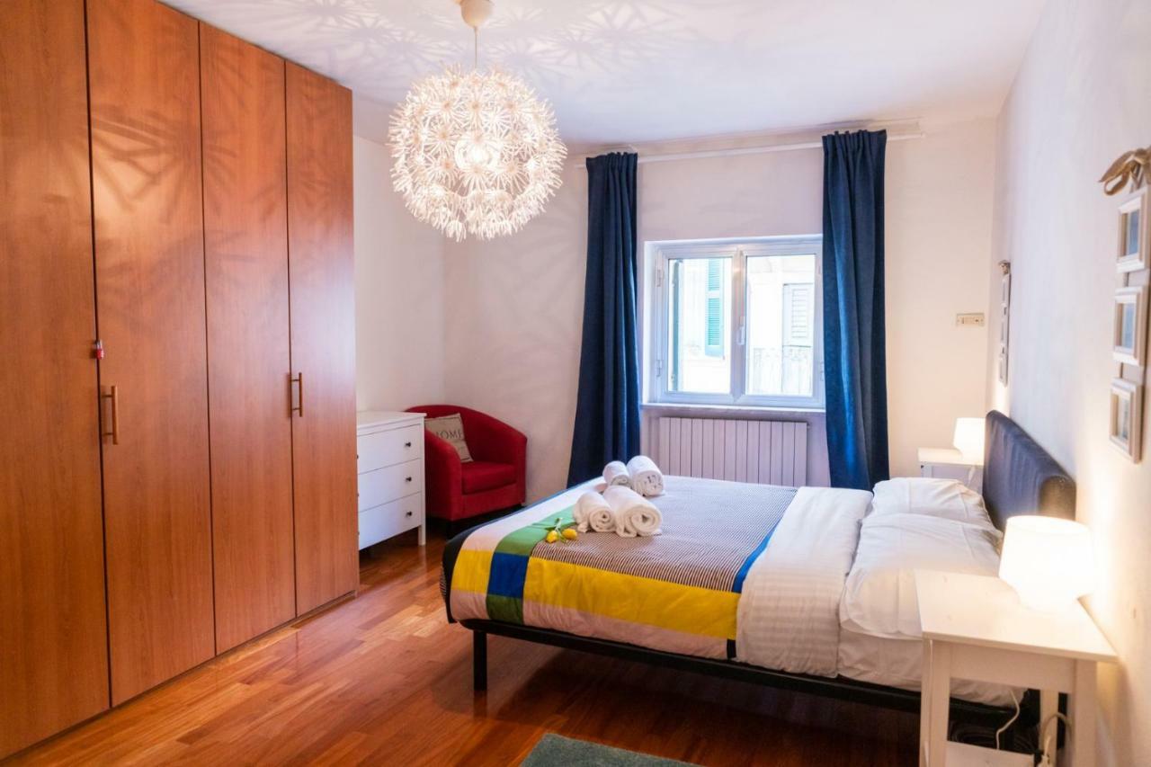 Domus Verona - Accogliente Residenza Rocchetto A 25Mt Da Piazza Erbe 외부 사진